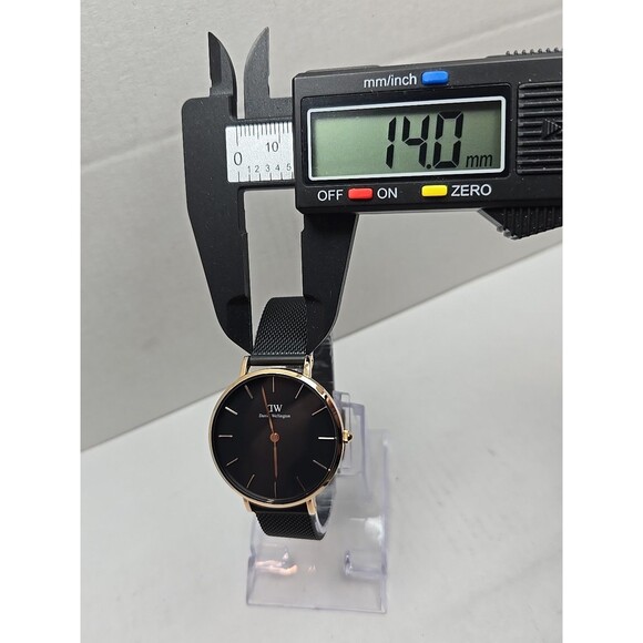 Daniel Wellington Petite Ashfield E32R1 32mm Black Mesh Rose Gold New Battery - Picture 6 of 10